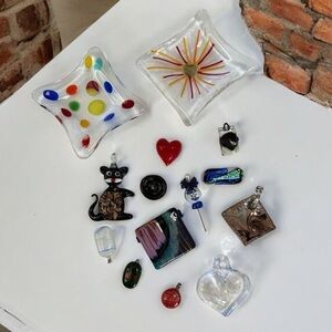 Colorful Glass Pendant & Accent Set